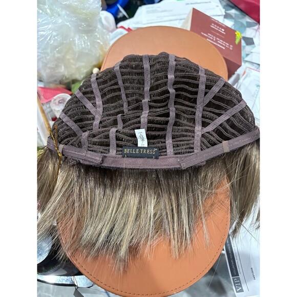 Belle tress “Cafe Chic-E” Cafe collection wig color Brown Sugar Sweet Cream New